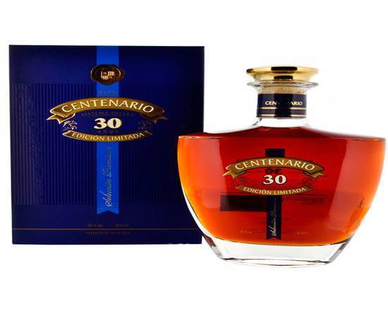 Centenario Ron Añejo 30 Años Selección Premium Edición Limitada, 21.5 cm (700 ml)