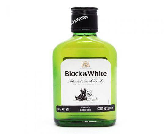 Black & White Whisky (200 ml)